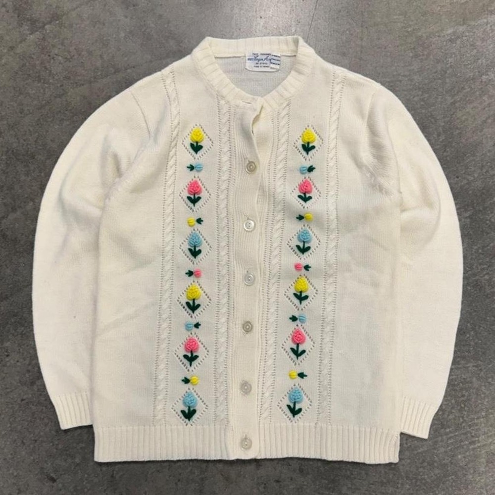 Vintage Floral Sweater Acrylic Women's Embroidered Cottage White Indie Button Up